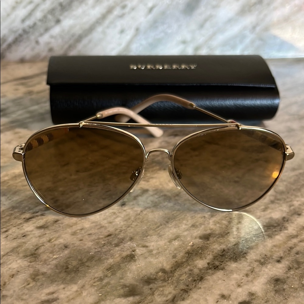 Burberry Aviator Sunglasses Brown Gradient Tint
